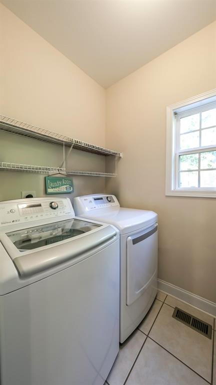 8680 Copperridge Drive Winston, GA 30187 - Photo 29 of 58 a utility room with dryer and washer