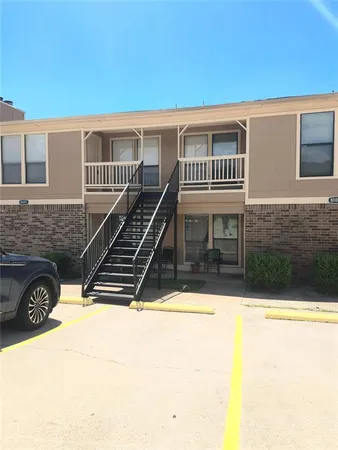 $1,195 | 8109 Foxfire Lane, Unit C, White Settlement, TX 76108