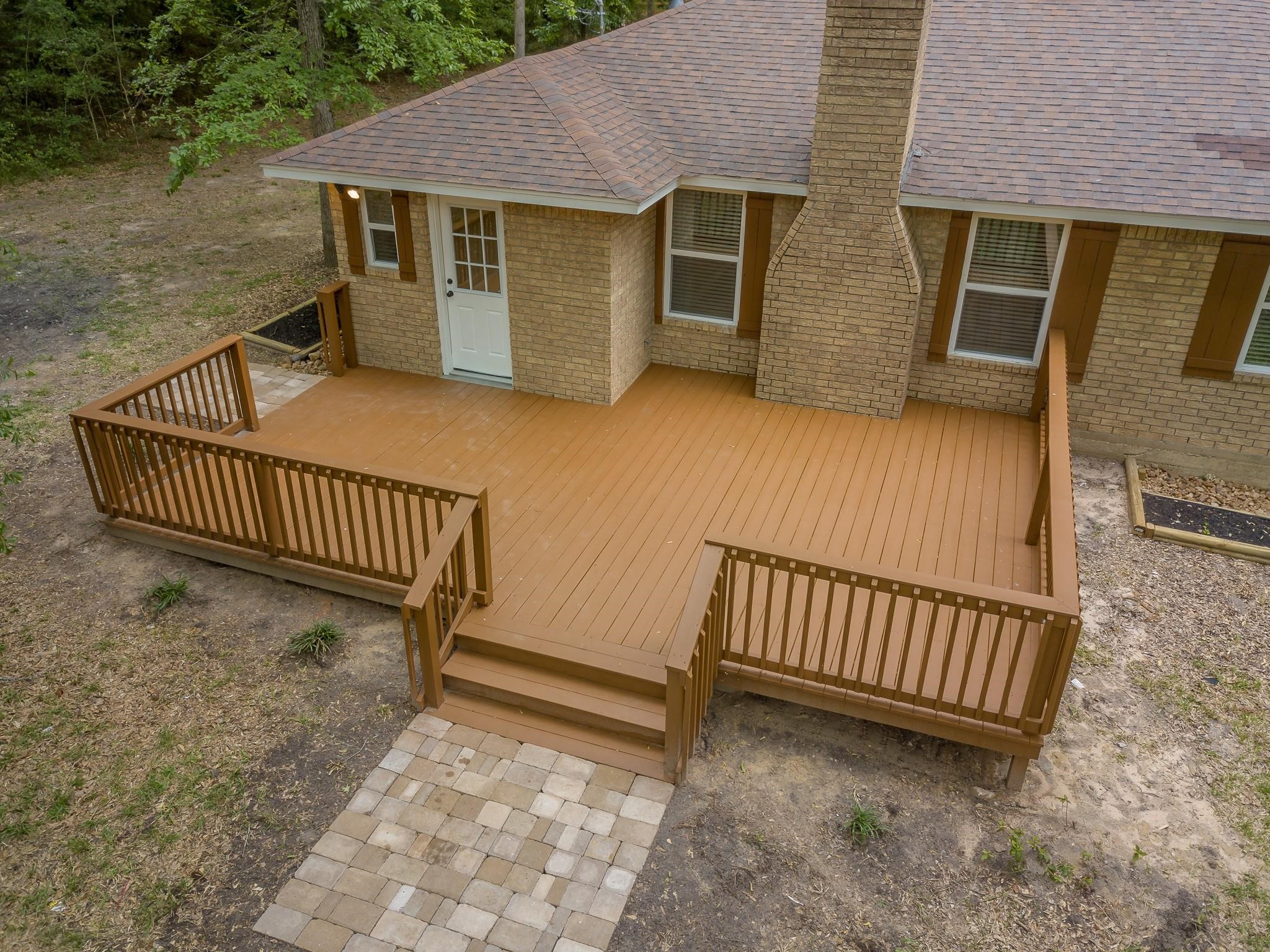 14701 Cedar Ln Loop Willis, TX 77378 - Photo 4 of 48