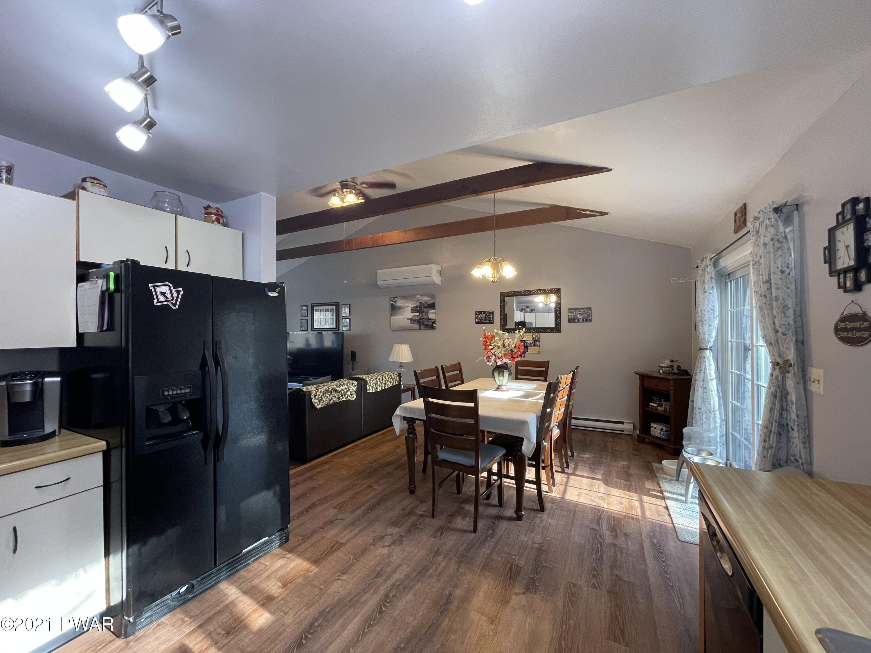 108 Rock Bass Road Milford, PA 18337 - Photo 5 of 20 Kitchen - Dining
