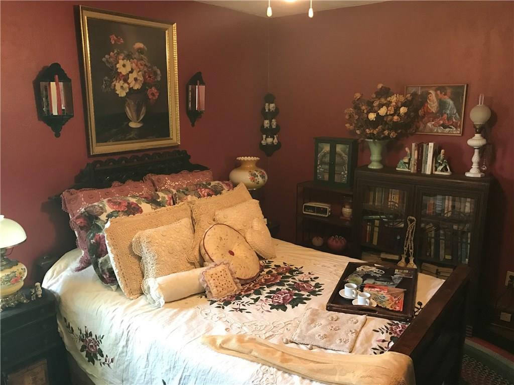 241 Thomas Road Canonsburg, PA 15317 - Photo 20 of 25 Gallery Image 20