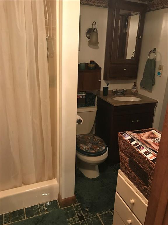 241 Thomas Road Canonsburg, PA 15317 - Photo 21 of 25 Gallery Image 21