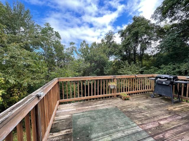 467 Cherryhill Road Northwest Roanoke, VA 24017 - Photo 15 of 16 15