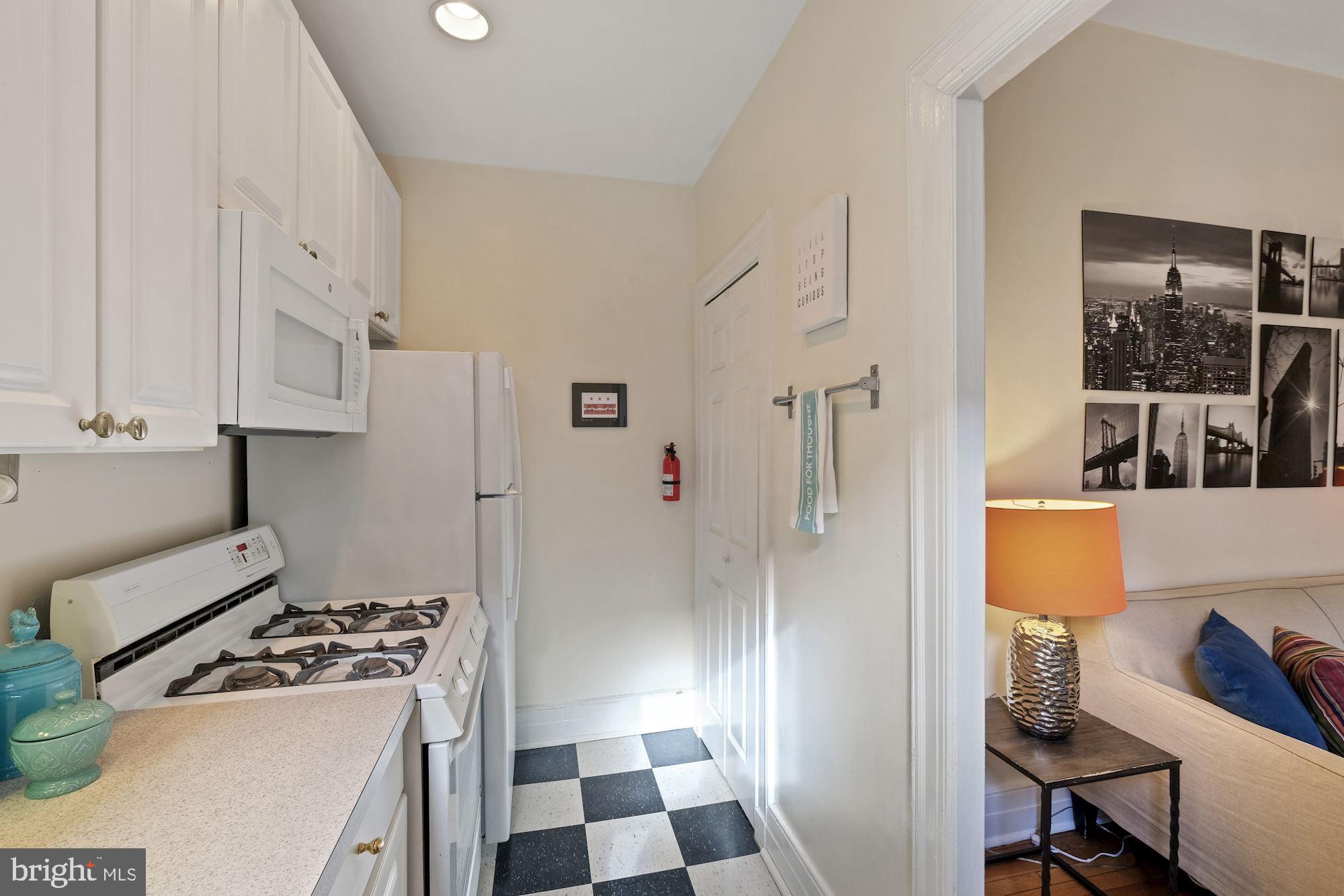 1734 P Street Northwest, Unit 43 Washington, DC 20036 - Photo 18 of 29
