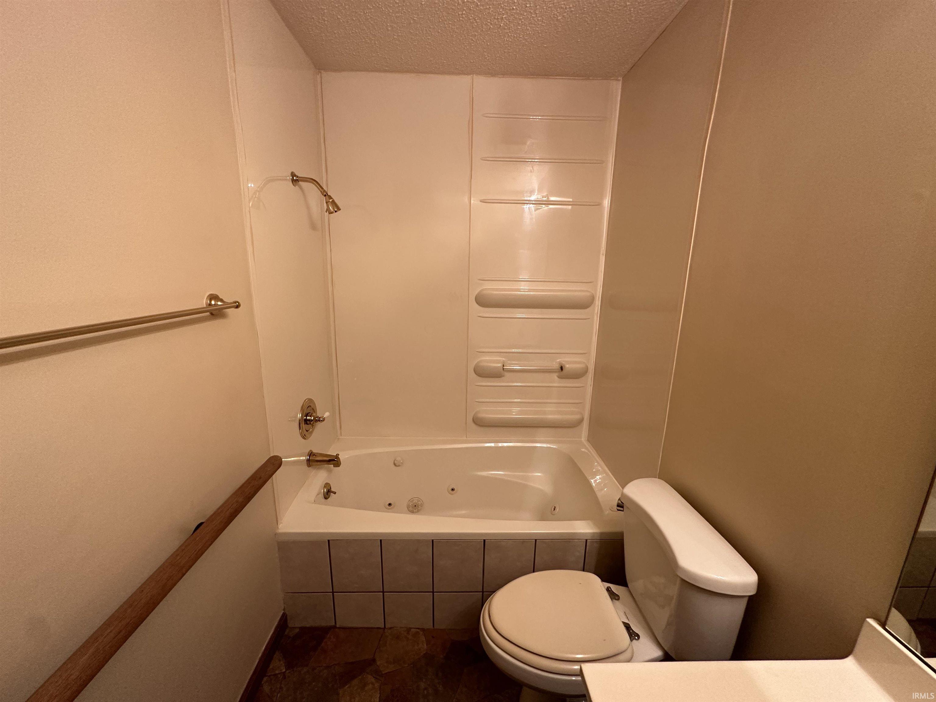 6611 Uebelhack Road Mount Vernon, IN 47620 - Photo 11 of 24 Gallery Image 11