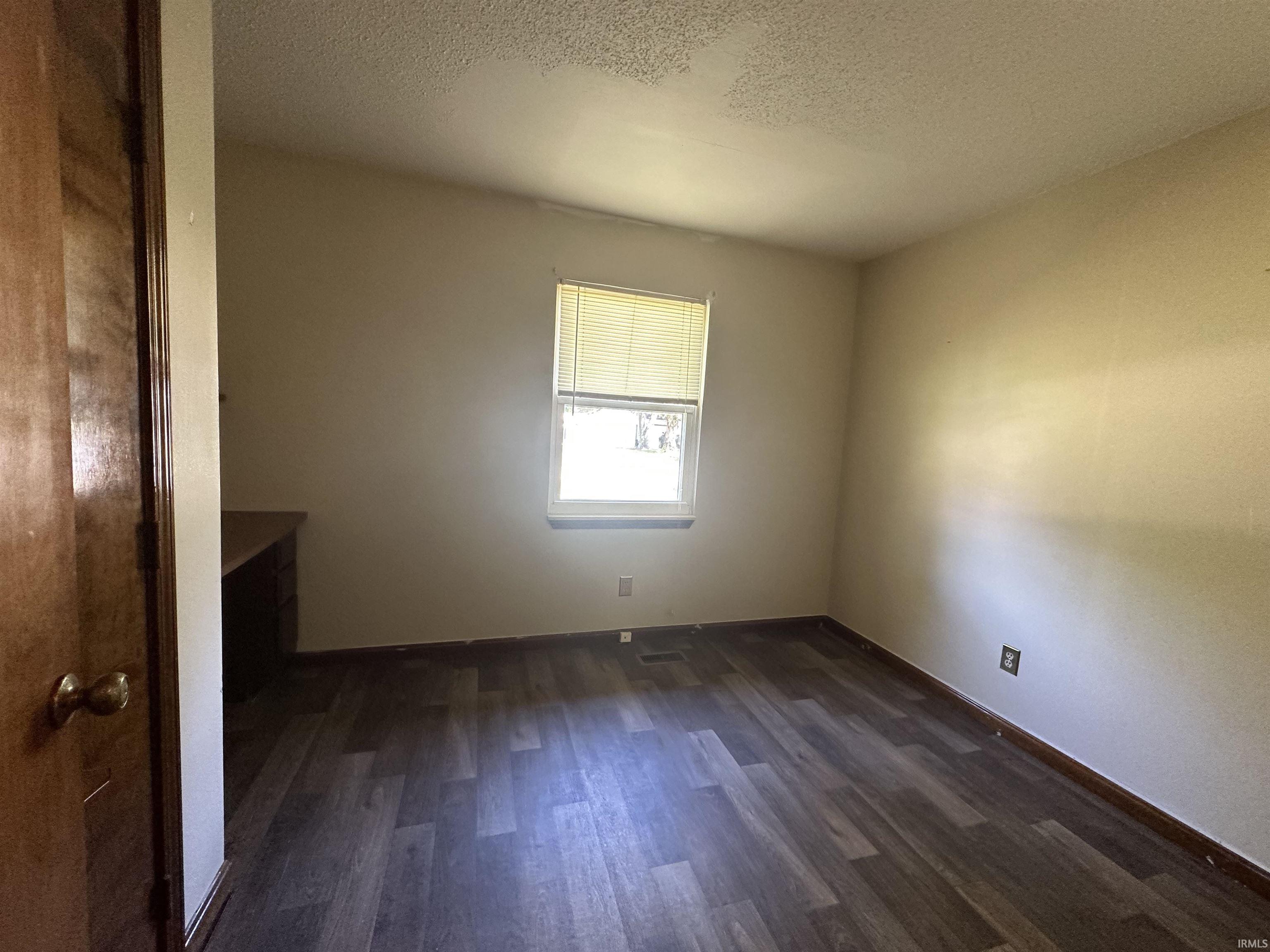 6611 Uebelhack Road Mount Vernon, IN 47620 - Photo 13 of 24 Gallery Image 13