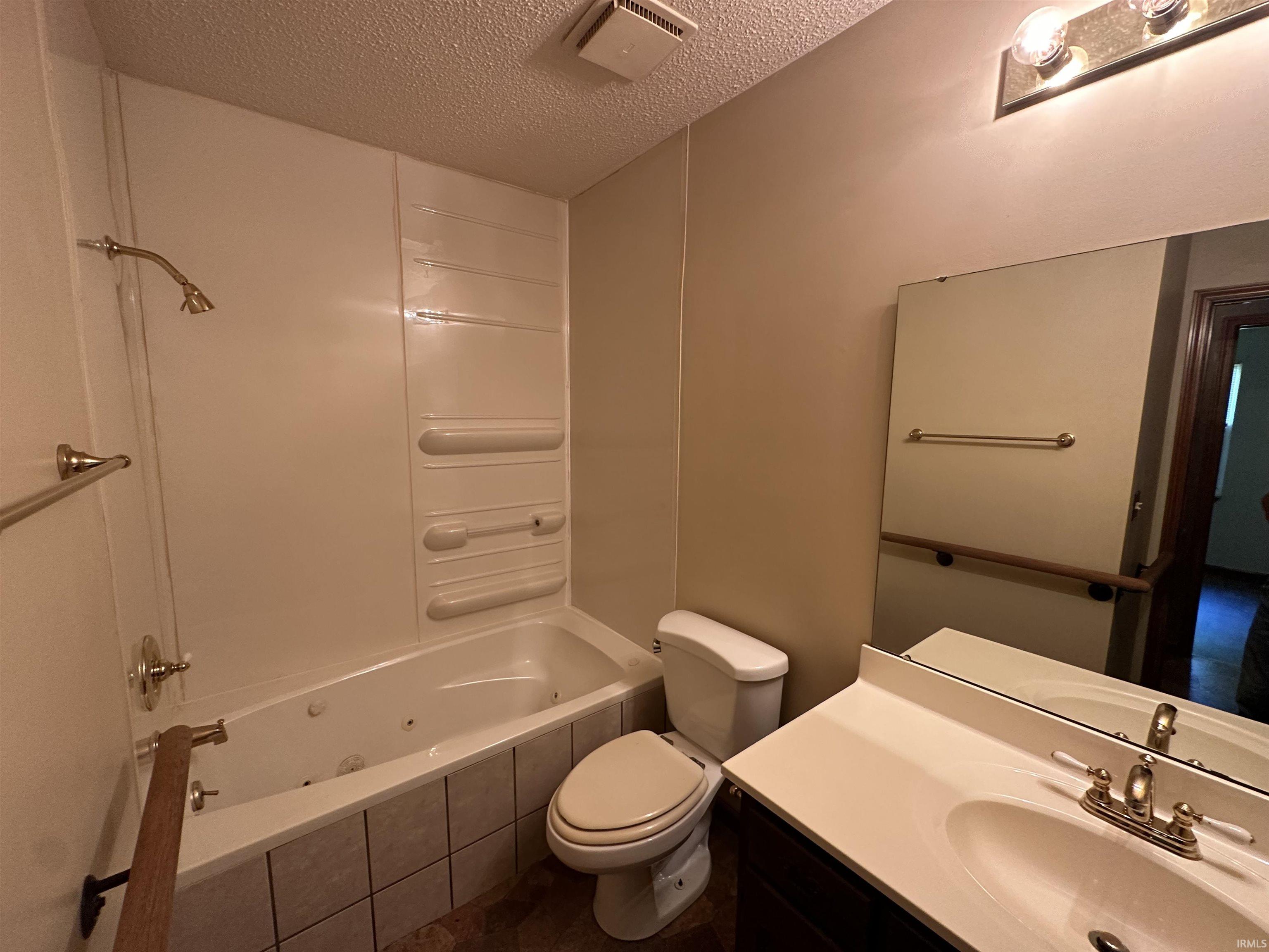 6611 Uebelhack Road Mount Vernon, IN 47620 - Photo 10 of 24 Gallery Image 10