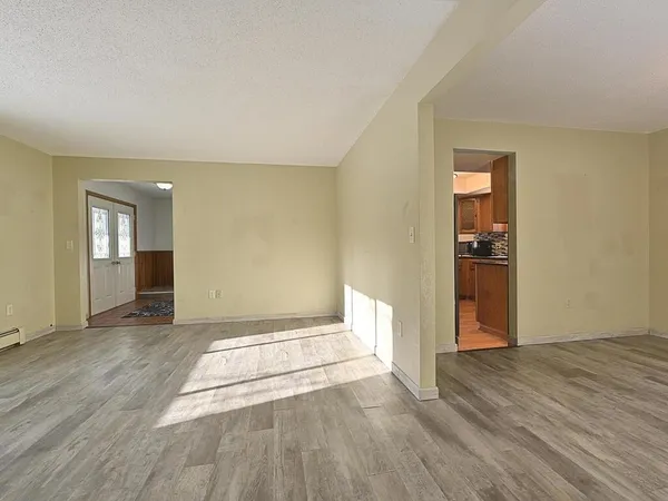 $250,000 | 40 Marks Drive, Silver Bay, MN 55614