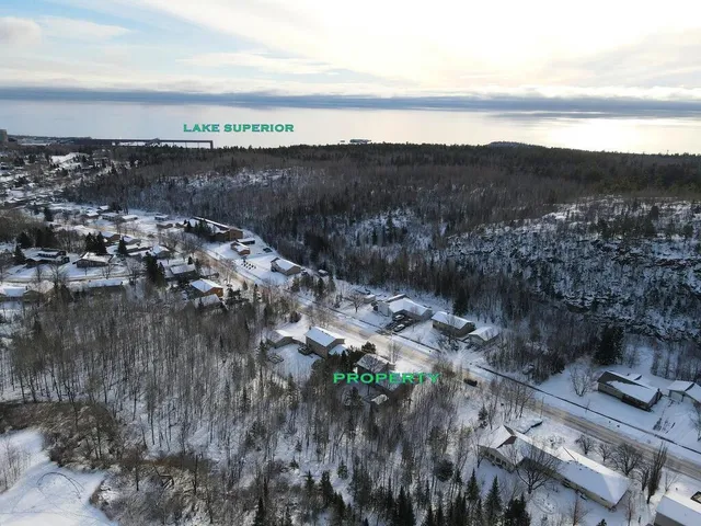 $270,000 | 40 Marks Drive, Silver Bay, MN 55614