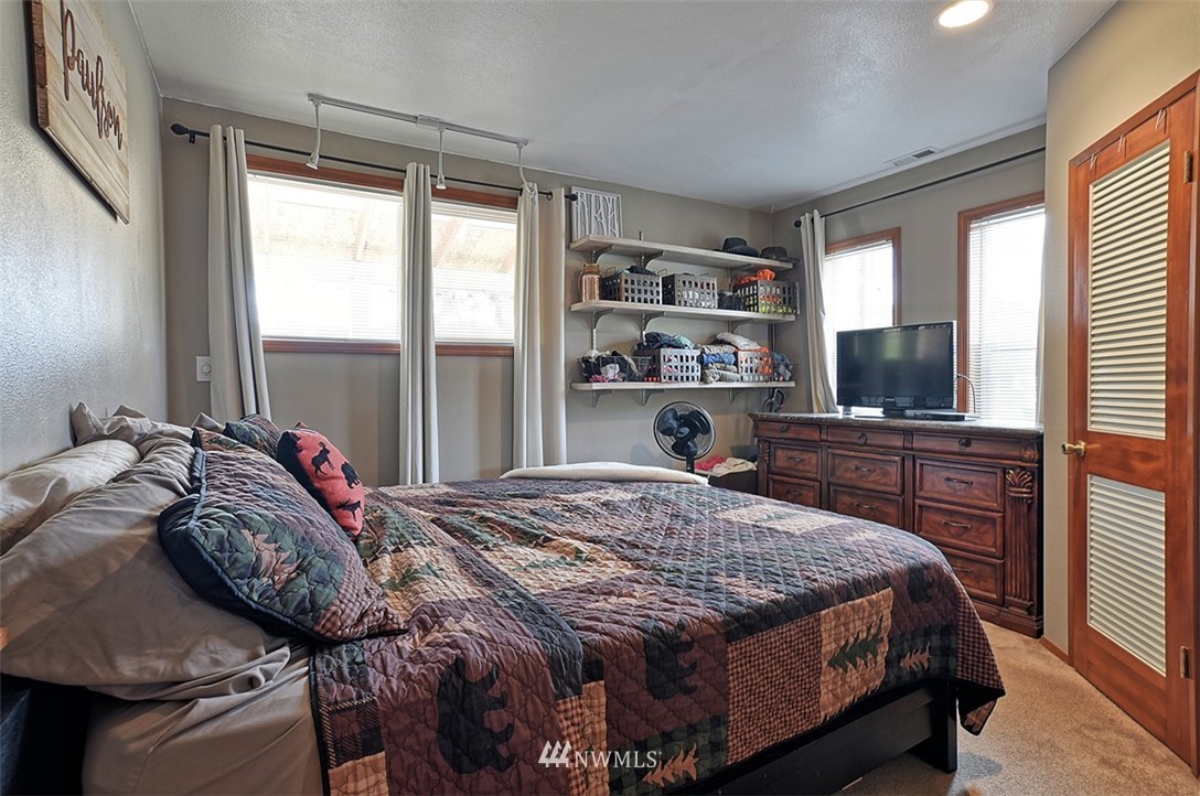 13220 South Machias Road Snohomish, WA 98290 - Photo 23 of 25 Gallery Image 23