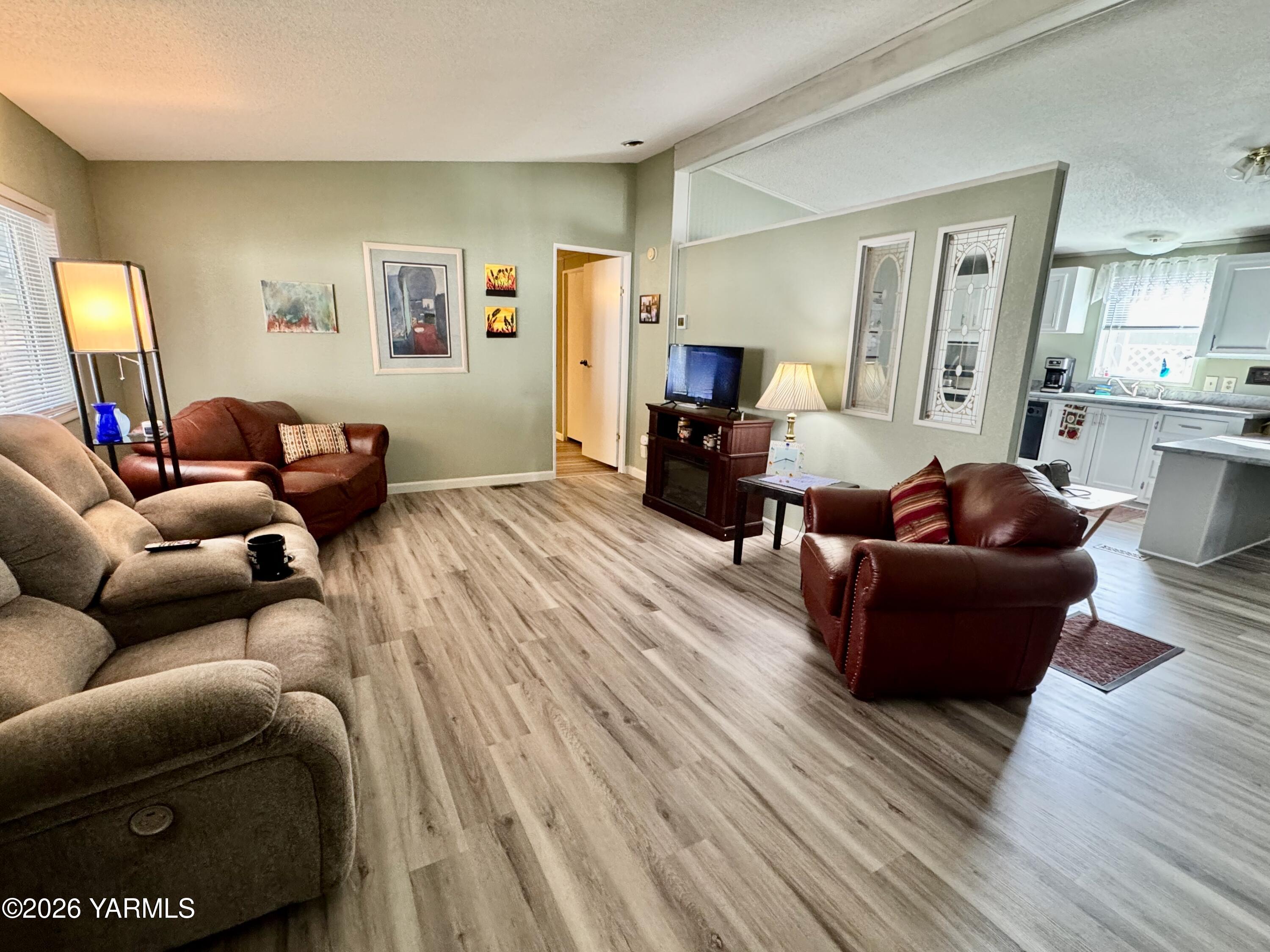 1100 South Euclid Road, Unit 68 Grandview, WA 98930 - Photo 5 of 19 IMG_7013