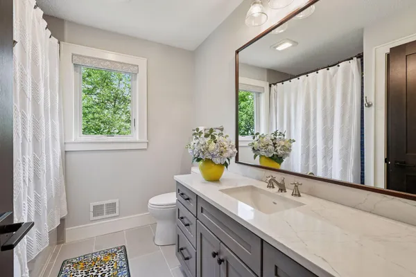 $3,395,000 | 5112 South Lakeshore Drive, Independence, MN 55359