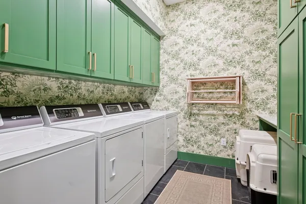 $3,395,000 | 5112 South Lakeshore Drive, Independence, MN 55359