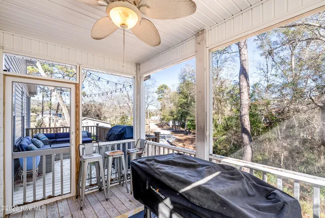 $580,000 | 1679 Hemingway Drive Southwest, Ocean Isle Beach, NC 28469