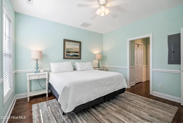 $580,000 | 1679 Hemingway Drive Southwest, Ocean Isle Beach, NC 28469