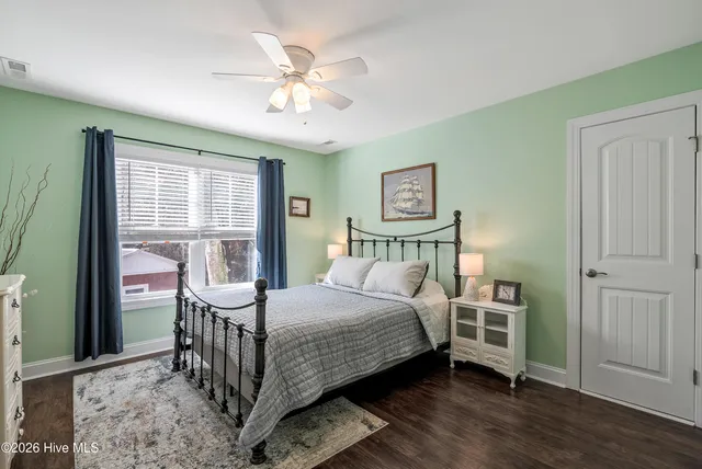 $580,000 | 1679 Hemingway Drive Southwest, Ocean Isle Beach, NC 28469