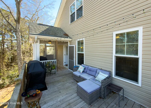 $580,000 | 1679 Hemingway Drive Southwest, Ocean Isle Beach, NC 28469