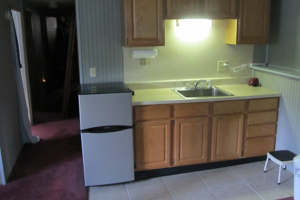 221 Senator Street Springfield, MA 01129 - Photo 17 of 20 Gallery Image 17