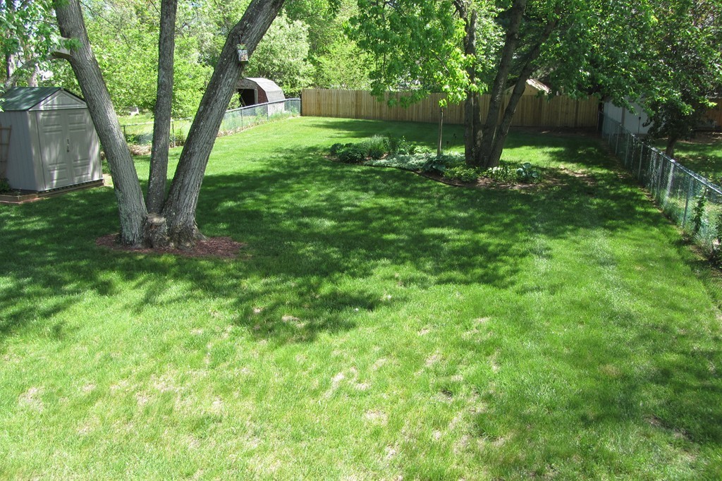 221 Senator Street Springfield, MA 01129 - Photo 2 of 20 Gallery Image 2