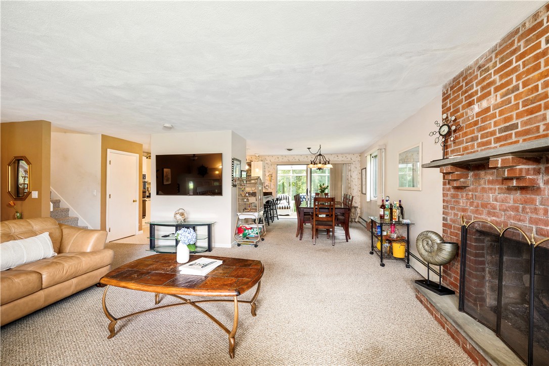 264 Boston Neck Road Narragansett, RI 02882 - Photo 16 of 49