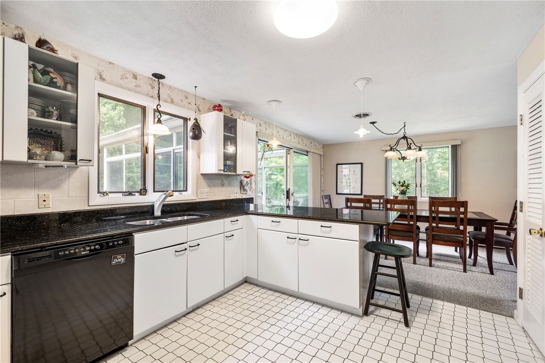 264 Boston Neck Road Narragansett, RI 02882 - Photo 23 of 49