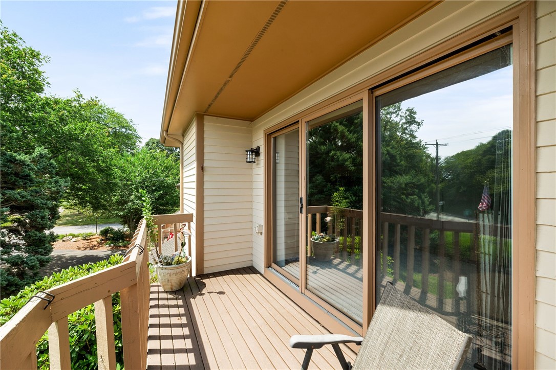 264 Boston Neck Road Narragansett, RI 02882 - Photo 43 of 49