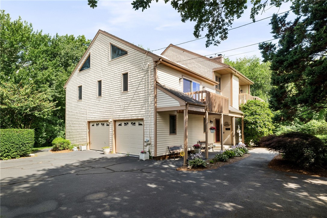 264 Boston Neck Road Narragansett, RI 02882 - Photo 9 of 49