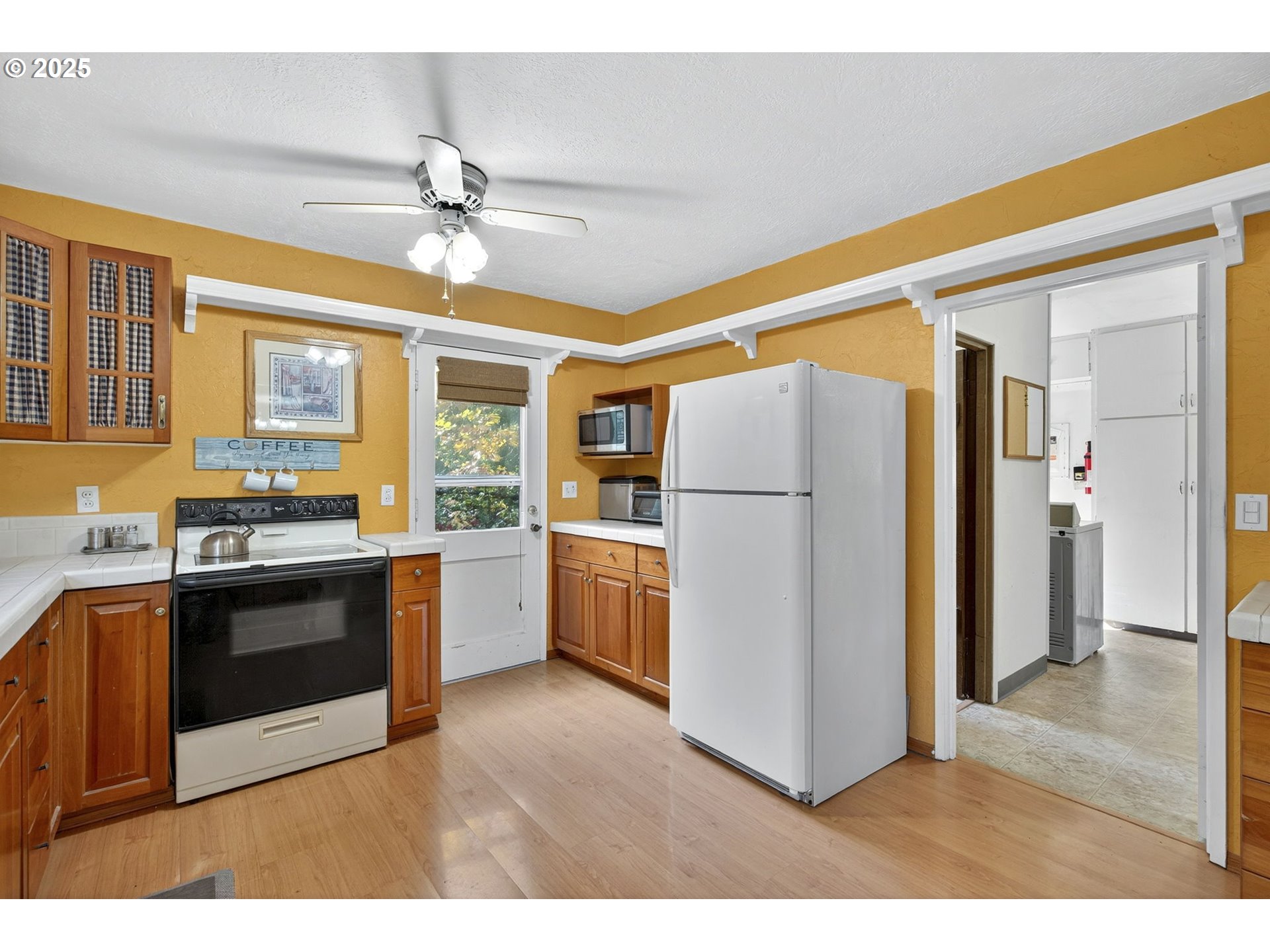 22415 South Saling Road Estacada, OR 97023 - Photo 16 of 46 Kitchen