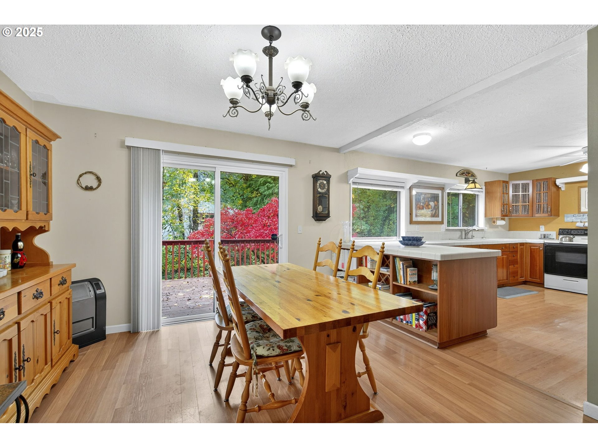 22415 South Saling Road Estacada, OR 97023 - Photo 10 of 46 Dining Area