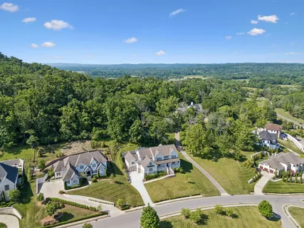 $3,000,000 | 1019 Stockett Drive, Nashville, TN 37221