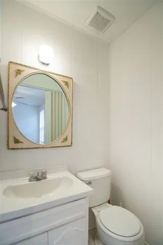 $1,900 | 710 Glenview Drive, Tallahassee, FL 32303