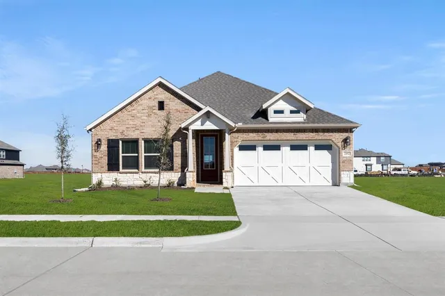 $359,429 | 2352 Bell Way, Forney, TX 75126