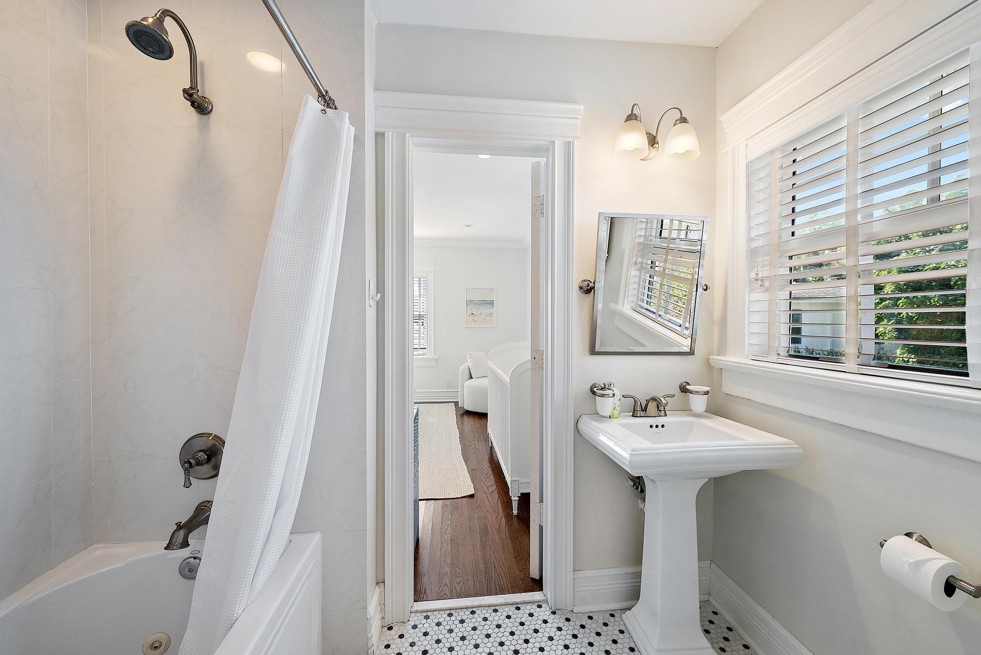 3109 Washington Road West Palm Beach, FL 33405 - Photo 20 of 35 3109 Washington Rd-8
