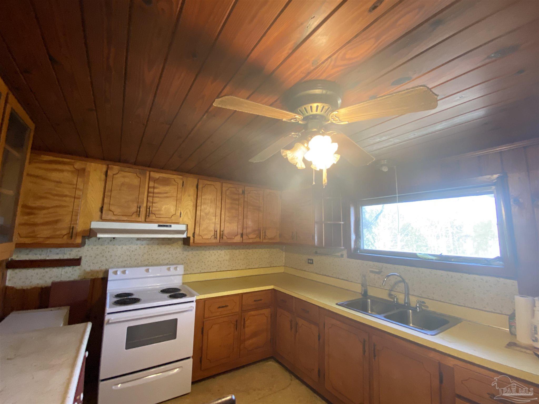 7731 Baptist Church Road Century, FL 32535 - Photo 22 of 39 Gallery Image 22