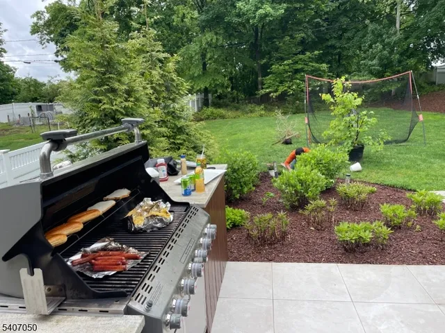 $1,280,000 | 8 Madison Avenue, Montclair, NJ 07042