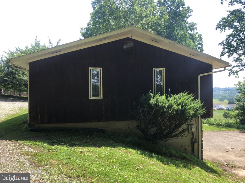 246 Brown Road Nottingham, PA 19362 - Photo 5 of 69