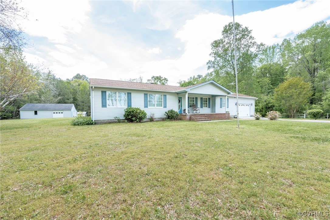 15811 Nobles Road Disputanta, VA 23842 - Photo 3 of 50 Gallery Image 3