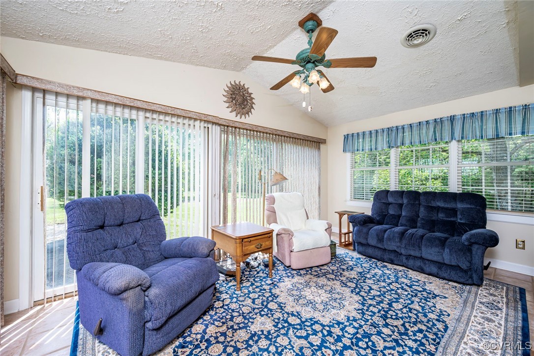 15811 Nobles Road Disputanta, VA 23842 - Photo 8 of 50 Gallery Image 8