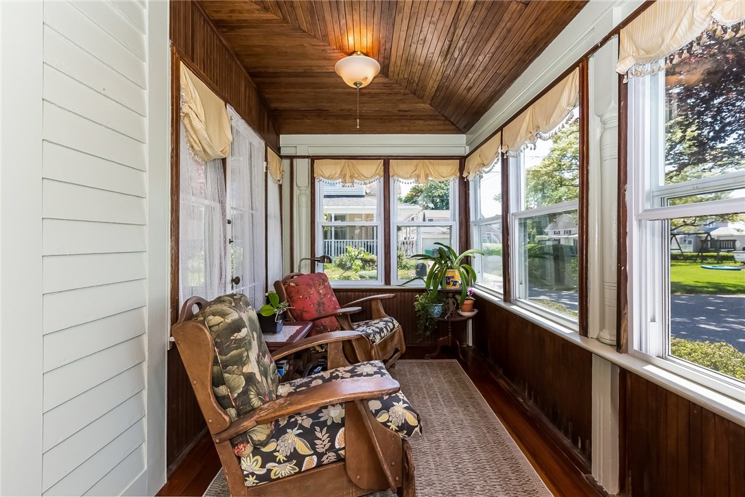 51 9th Avenue Warwick, RI 02886 - Photo 17 of 36