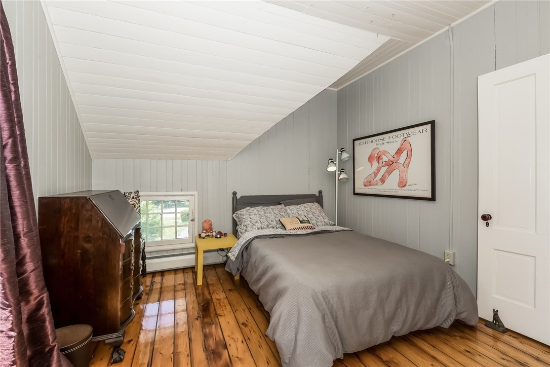 51 9th Avenue Warwick, RI 02886 - Photo 18 of 36