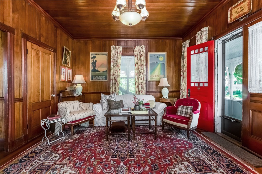 51 9th Avenue Warwick, RI 02886 - Photo 5 of 36