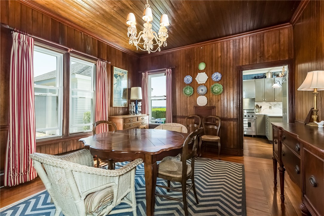 51 9th Avenue Warwick, RI 02886 - Photo 9 of 36