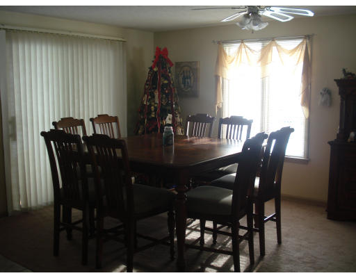 106 Santoro Road Worcester, MA 01606 - Photo 7 of 17 Gallery Image 7