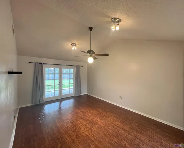 $1,750 | 932 Briarrose Drive, Baton Rouge, LA 70810
