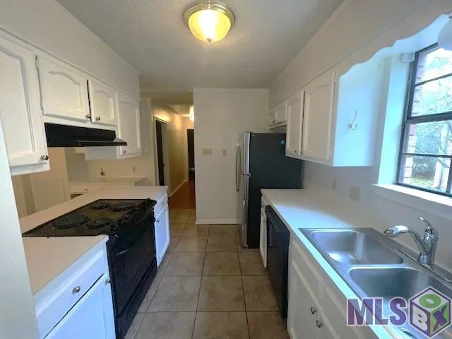 $1,750 | 932 Briarrose Drive, Baton Rouge, LA 70810