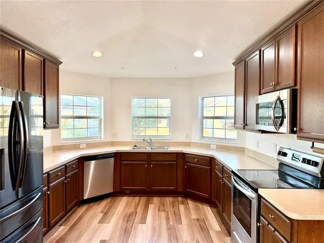 $1,800 | 2363 Twin Lake View Road, Winter Haven, FL 33881