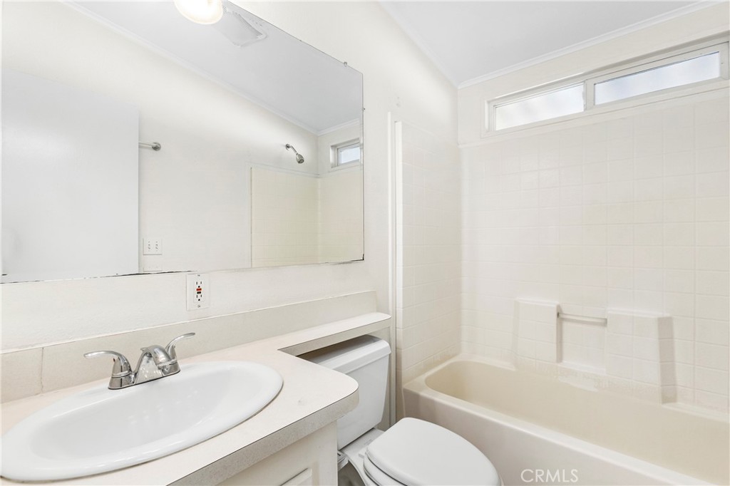 4901 Green River Road, Unit 228 Corona, CA 92878 - Photo 22 of 33