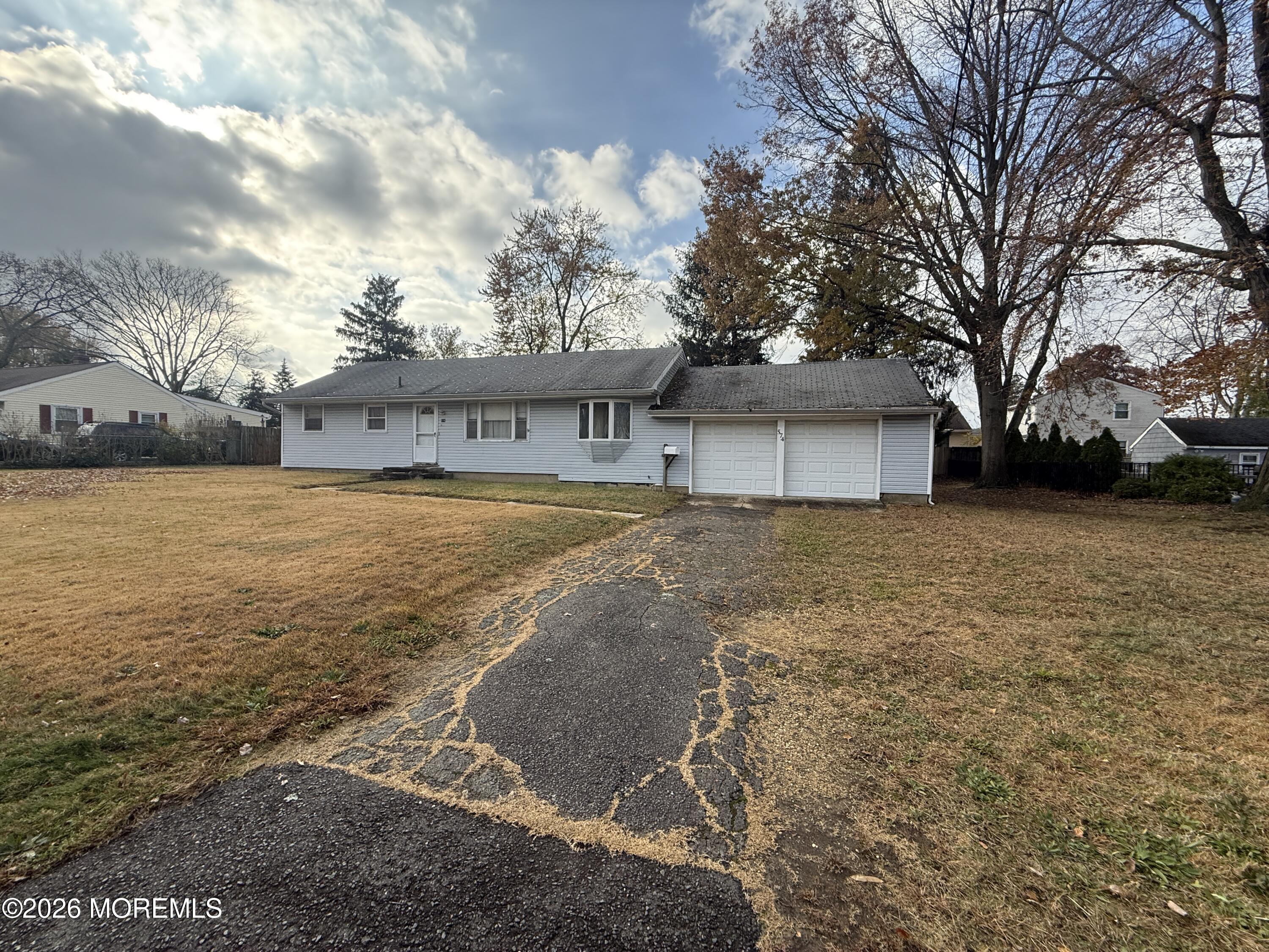 574 Hopping Road Belford, NJ 07718 - Photo 1 of 22 IMG_2909