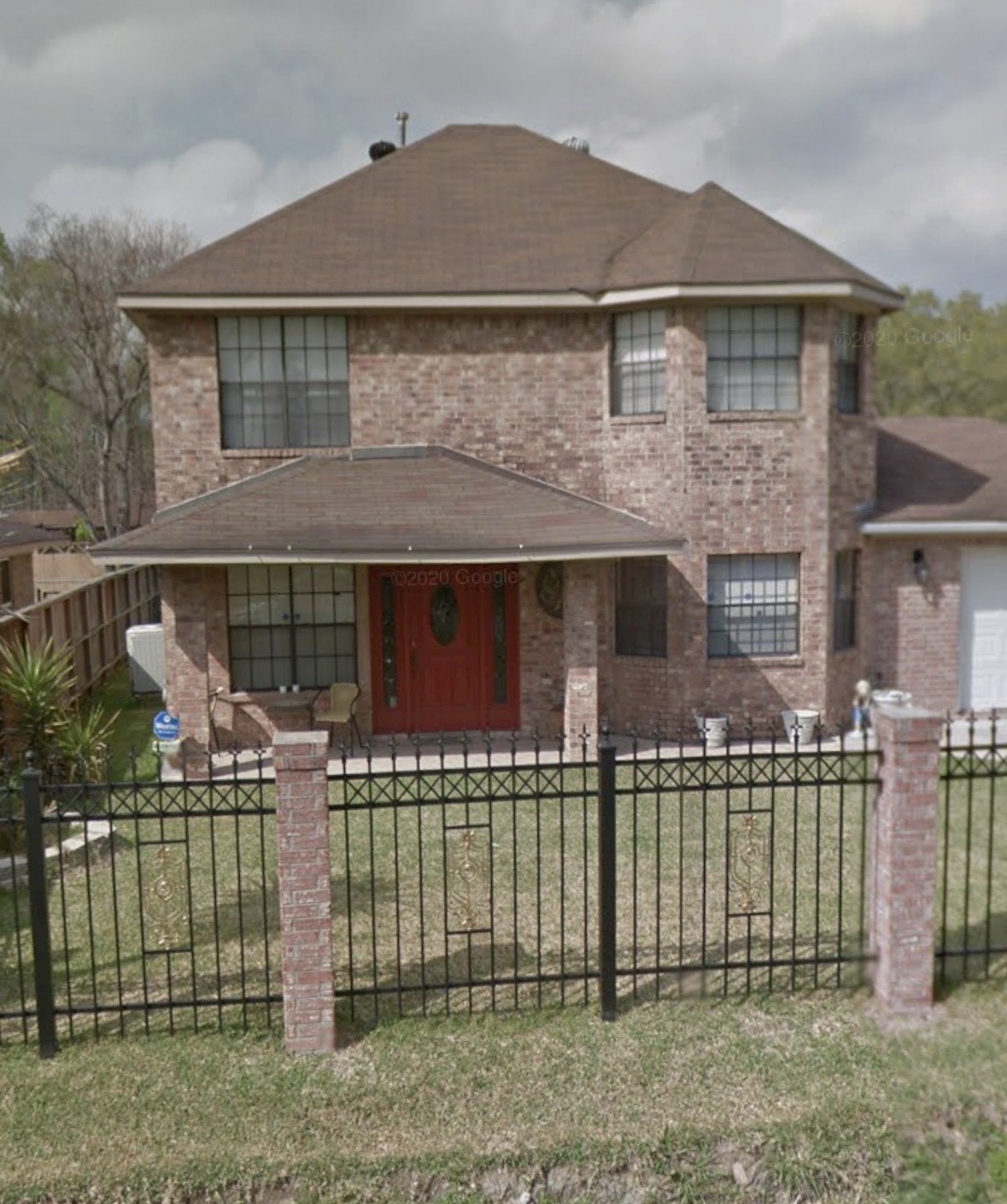 2511 Connorvale Road Houston, TX 77039 - Photo 2 of 2 front view of a house with a fence