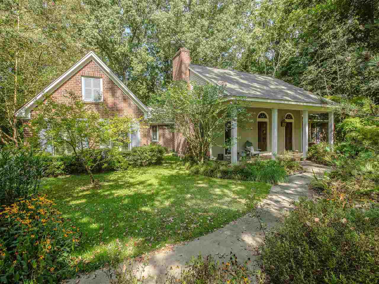 438 Court Street Raymond, MS 39154 - Photo 2 of 42 Photo 2